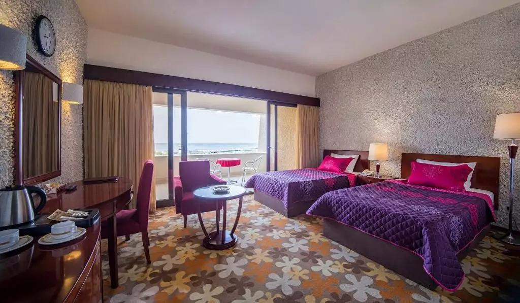 Alibaba https://cdn.alibaba.ir/ostorage/hotel-accommodation-images/6864dc28ac13a7ed0d85562b_سه تخته.webp